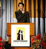 2004-10-18-8th-Hollywood-Film-Festival-Awards-Ceremony-015.jpg