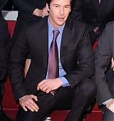 2005-01-31-Keanu-Honored-with-a-Star-On-The-Hollywood-Walk-of-Fame-116.jpg