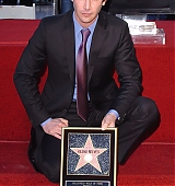 2005-01-31-Keanu-Honored-with-a-Star-On-The-Hollywood-Walk-of-Fame-229.jpg