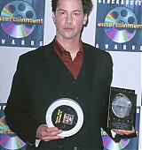2000-05-09-6th-Annual-Blockbuster-Awards-002.jpg
