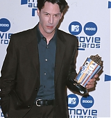 2000-06-03-MTV-Movie-Awards-005.jpg