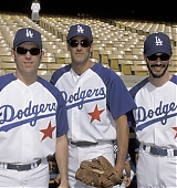2001-08-04-Hollywood-All-Stars-Baseball-Game-026.jpg