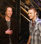 2003-05-01-Justin-Timberlake-Interviews-Keanu-At-The-Matrix-Reloaded-Set-001.jpg