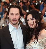2003-05-13-56th-Cannes-Film-Festival-The-Matrix-Reloaded-Photocall-068.jpg