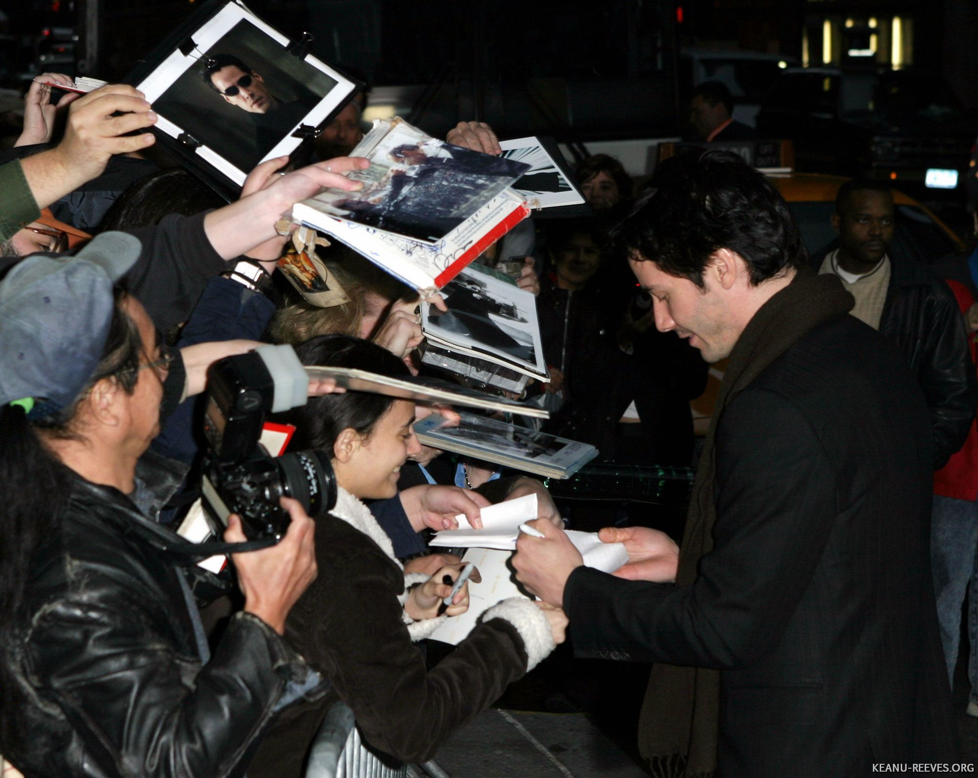 2003-10-29-Candids-Outside-Late-Show-With-David-Letterman-Studios-004.jpg