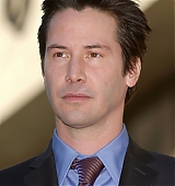 2005-01-31-Keanu-Honored-with-a-Star-On-The-Hollywood-Walk-of-Fame-033.jpg