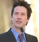 2005-01-31-Keanu-Honored-with-a-Star-On-The-Hollywood-Walk-of-Fame-039.jpg