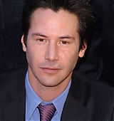 2005-01-31-Keanu-Honored-with-a-Star-On-The-Hollywood-Walk-of-Fame-058.jpg