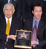 2005-01-31-Keanu-Honored-with-a-Star-On-The-Hollywood-Walk-of-Fame-103.jpg