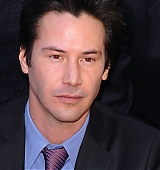 2005-01-31-Keanu-Honored-with-a-Star-On-The-Hollywood-Walk-of-Fame-120.jpg