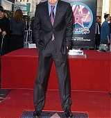 2005-01-31-Keanu-Honored-with-a-Star-On-The-Hollywood-Walk-of-Fame-128.jpg