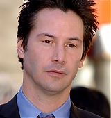 2005-01-31-Keanu-Honored-with-a-Star-On-The-Hollywood-Walk-of-Fame-129.jpg