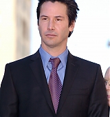 2005-01-31-Keanu-Honored-with-a-Star-On-The-Hollywood-Walk-of-Fame-154.jpg