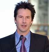 2005-01-31-Keanu-Honored-with-a-Star-On-The-Hollywood-Walk-of-Fame-157.jpg