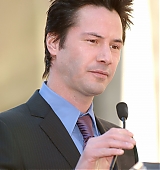 2005-01-31-Keanu-Honored-with-a-Star-On-The-Hollywood-Walk-of-Fame-174.jpg