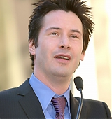 2005-01-31-Keanu-Honored-with-a-Star-On-The-Hollywood-Walk-of-Fame-179.jpg