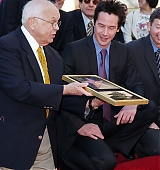 2005-01-31-Keanu-Honored-with-a-Star-On-The-Hollywood-Walk-of-Fame-181.jpg