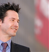 2005-01-31-Keanu-Honored-with-a-Star-On-The-Hollywood-Walk-of-Fame-213.jpg
