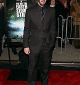 2008-12-09-The-Day-The-Earth-Stood-Still-New-York-Premiere-087.jpg