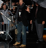 2008-12-10-Candids-Outside-Late-Show-With-David-Letterman-003.jpg