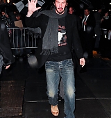 2008-12-10-Candids-Outside-Late-Show-With-David-Letterman-004.jpg