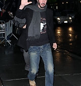 2008-12-10-Candids-Outside-Late-Show-With-David-Letterman-010.jpg