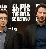 2008-12-12-The-Day-The-Earth-Stood-Still-Madrid-Press-Conference-013.jpg