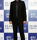 2008-12-17-The-Day-The-Earth-Stood-Still-Tokyo-Press-Conference-005.jpg