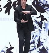 2013-06-20-Man-Of-The-Tai-Chi-Beijing-Press-Conference-005.jpg