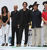 2013-06-20-Man-Of-The-Tai-Chi-Beijing-Press-Conference-029.jpg