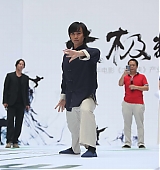 2013-06-20-Man-Of-The-Tai-Chi-Beijing-Press-Conference-030.jpg
