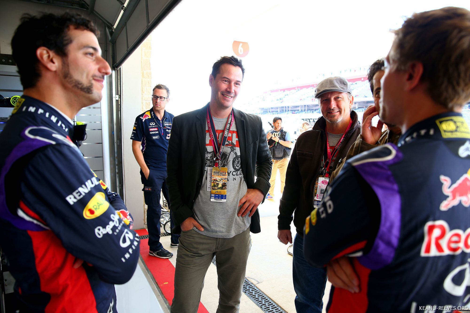 2014-11-01-F1-Grand-Prix-Of-USA-Qualifying-003.jpg
