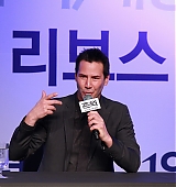 2015-01-08-John-Wick-Seoul-Press-Conference-052.jpg
