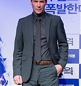 2015-01-08-John-Wick-Seoul-Press-Conference-117.jpg