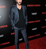 2015-10-07-Knock-Knock-Hollywood-Premiere-114.jpg