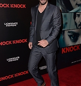 2015-10-07-Knock-Knock-Hollywood-Premiere-180.jpg