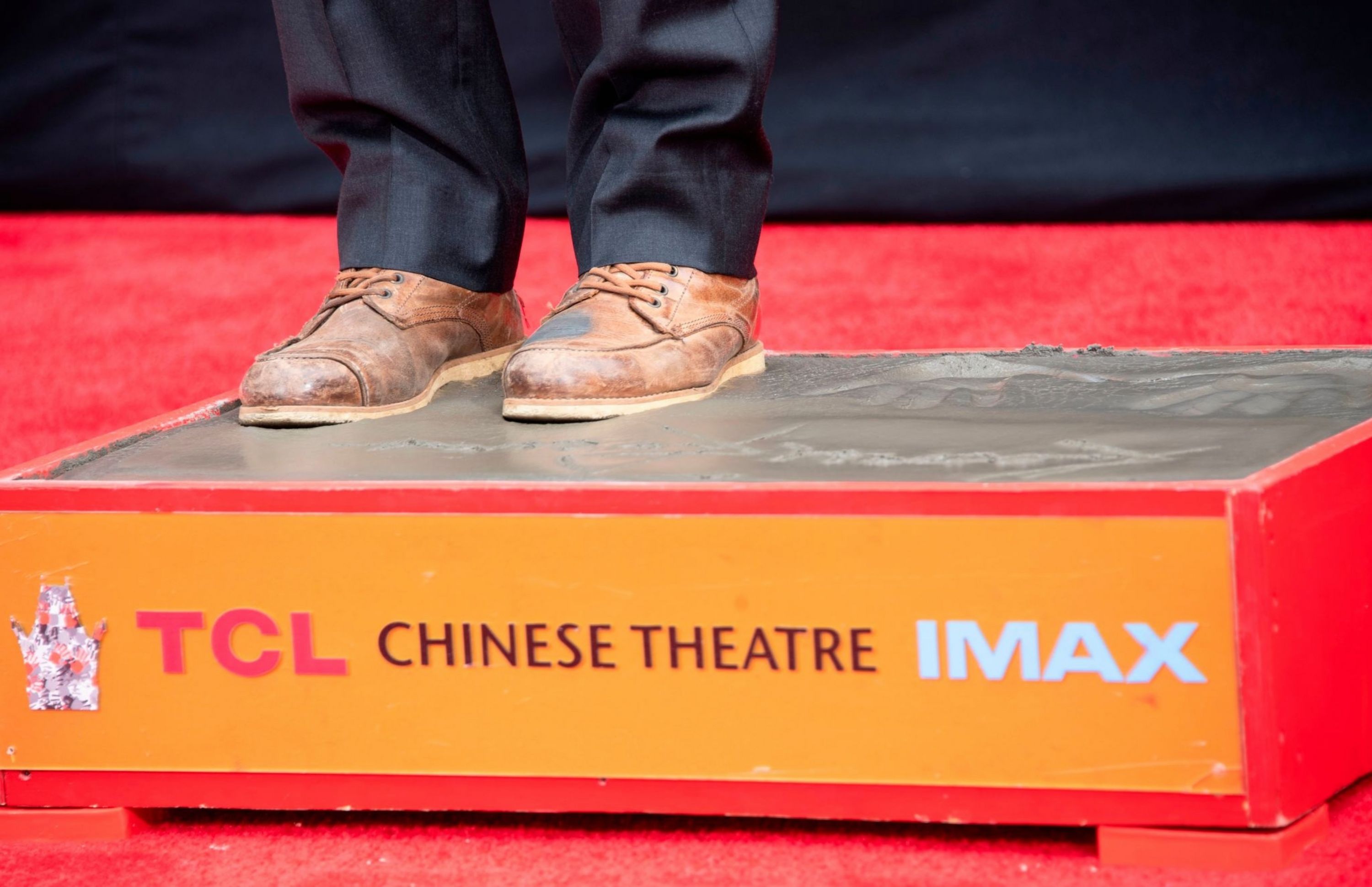 2019-05-14-Hand-and-Foot-Print-Ceremony-At-The-Chinese-Theater-004.jpg