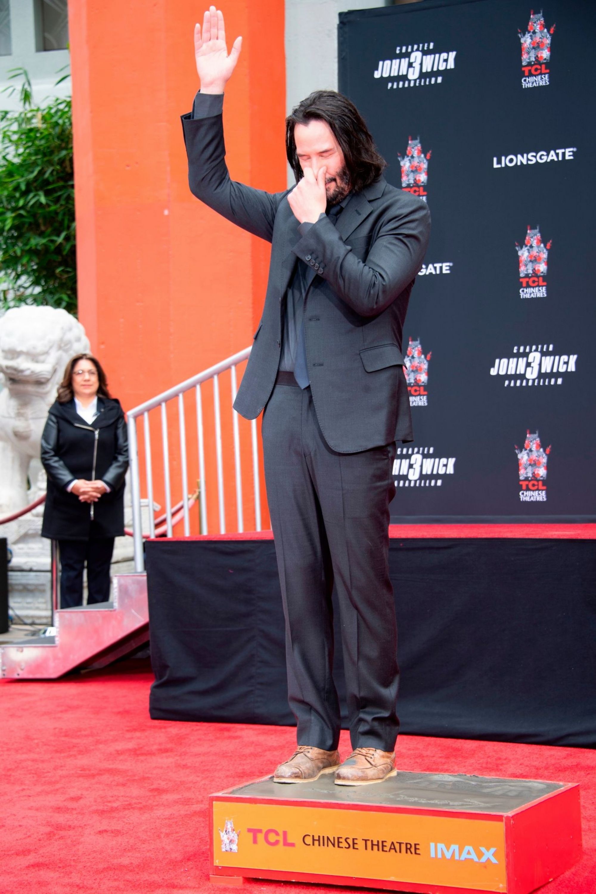 2019-05-14-Hand-and-Foot-Print-Ceremony-At-The-Chinese-Theater-006.jpg
