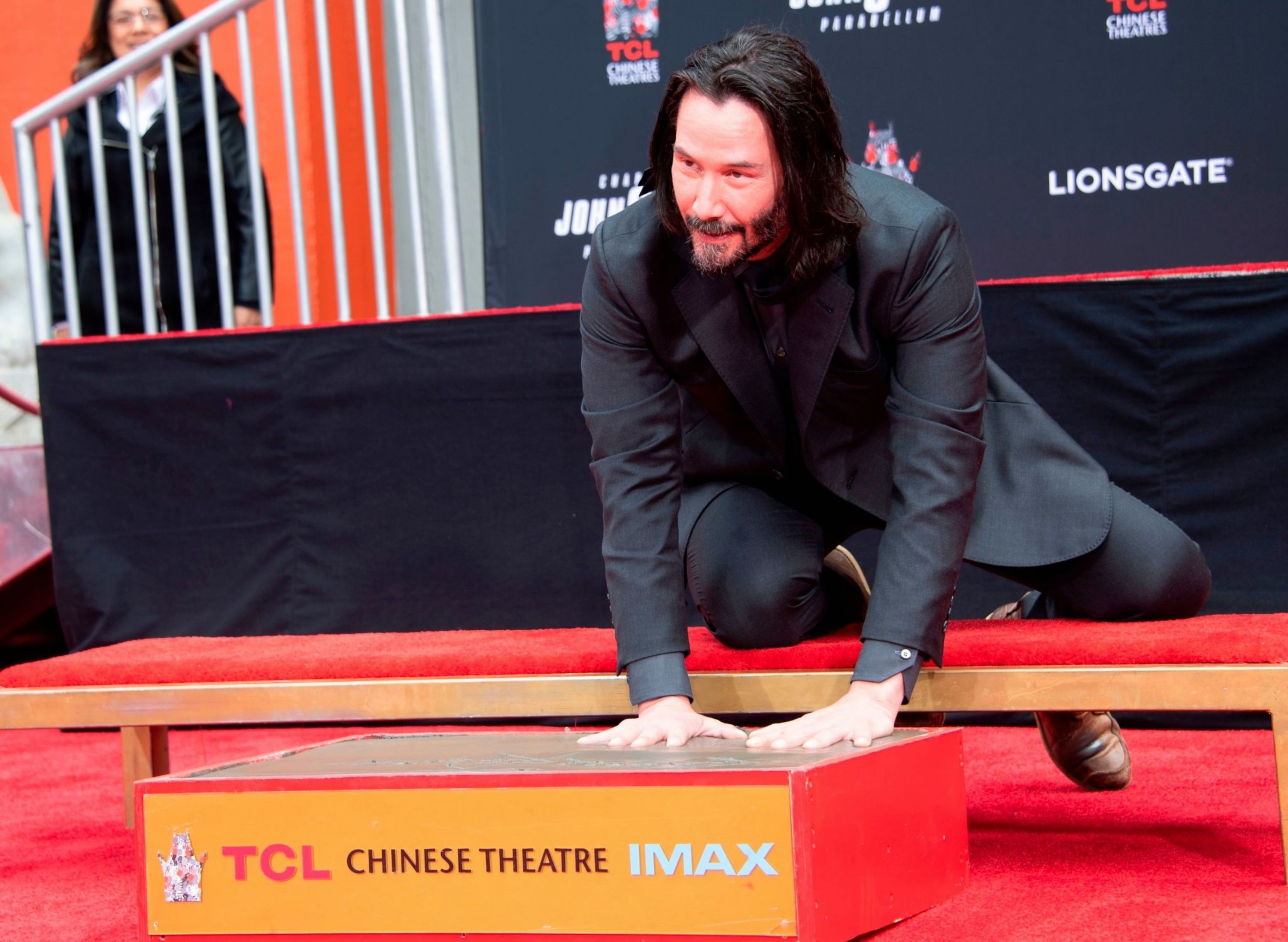 2019-05-14-Hand-and-Foot-Print-Ceremony-At-The-Chinese-Theater-021.jpg