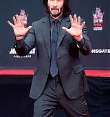 2019-05-14-Hand-and-Foot-Print-Ceremony-At-The-Chinese-Theater-001.jpg