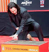 2019-05-14-Hand-and-Foot-Print-Ceremony-At-The-Chinese-Theater-039.jpg